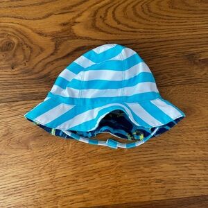 Tucker & Tate Reversible Bucket Hat // 0-12 Months